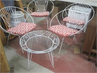 4 iron porch chairs w/round glass top table