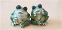 2 Frog Decorations