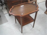Mahogany table/stand with glass bottom tray