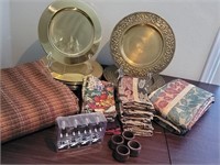 Dining Plate Chargers, Tablecloth, Napkins & Rings