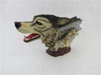 Classic Wildlife Wolf Sculpture