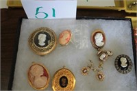 lot of Cameo\'s