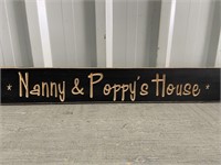 2' Wooden Sign Nanny & Poppy's House