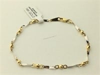 14k Two-toned gold bracelet 2.7g 3.5 inches