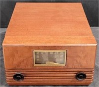 RCA Radiola 75ZU radio/bar case approx