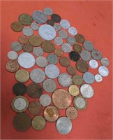 Lot of miscellaneous vintage foreign coins