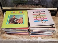 651-Large Lot Of Vinyl Records With Covers