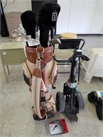 651- Golf Club Set With Bag, Balls & Roller Caddy