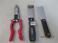 2 Putty Knifes / Plyers with Wire Stripper