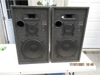 2  26" x 18" Acoustic Studio Speakers