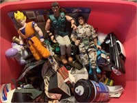 TOTE OF MIX ACTION FIGURES