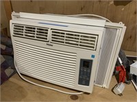 HAIER ROOM SIZE AIR CONDITIONER