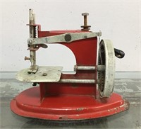 Steel toy sewing machine