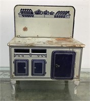 English tin litho toy stove