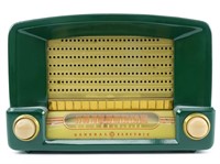 1948 G.E Canada C-600 Broadcast Radio Receiver