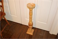 29 INCH HIGH WOOD CANDLE STAND