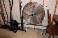 VINTAGE FLOOR FAN