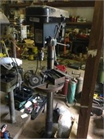 Floor Model Drill Press ~ Vise &  Bits