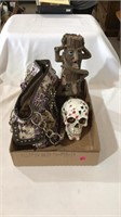 Skulls, purses