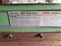 Sheet metal brake