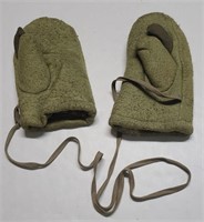 WWII Japanese Fur Lined Mittens
