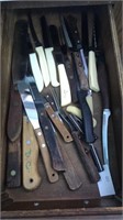 Wooden/ plastic handled knives/forks