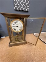 Seth Thomas Mantal Clock w/ Key