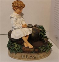 Vintage Virtues "Peace" figurine w box