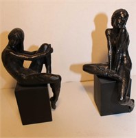 Pair Woman  Modern Mini Statues Resin