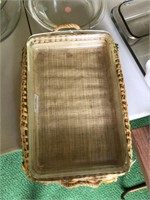 baking dish with carrier