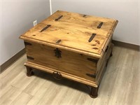 Texas Star Western Wooden Trunk/Coffee Table