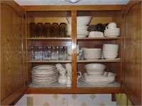 Pfaltzgraff Dish set and other dishes