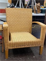 XL wicker chair