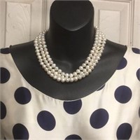 Authentic freshwater pearl triple strand Neck