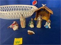 Hagenremaker Nativity Set