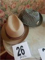 Hats (BR1)