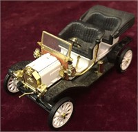 1909 Ford Tourabout Scaled Model Car