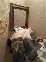 Mirror & Towels (LR)