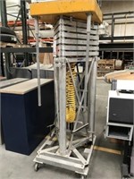 UTEP Surplus - Air Lift Platform Lift