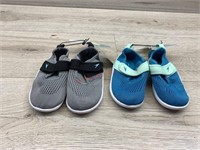 2 pairs kids swim shoes size 5-6