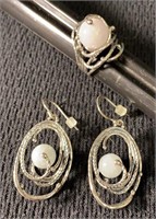 Ring & Matching Earrings