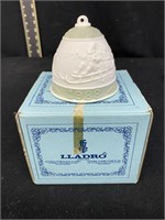 1988 Lladro Porcelain Christmas Bell