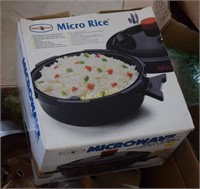 4 Sterno Cans, Microwave Rice Cooker, Melmine