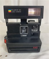 Vintage Polaroid 640 Camera