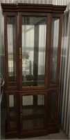 WOODED LIGHTED CURIO CABINET