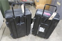 Lot - 2 Black insulated transit cases