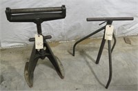 Lot - 2 adjustable stock stands