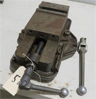 Precision machine vise