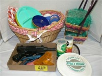 PICNIC BASKET AND SUPPLIES, EASTER BASKETS, PRO