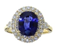 14kt Gold 4.03 ct Cushion Sapphire & Diamond Ring